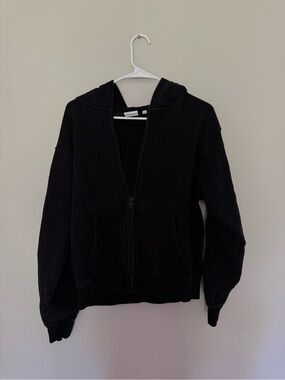 Aritzia Black Zip-Up Hooded Jacket